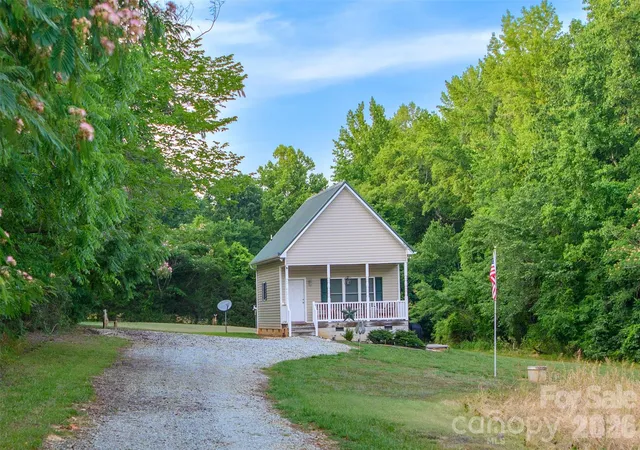 2nd image of 6917 Walnut Grove Church Rd, Hurdle Mills, NC 27541 | MLS# 4397208