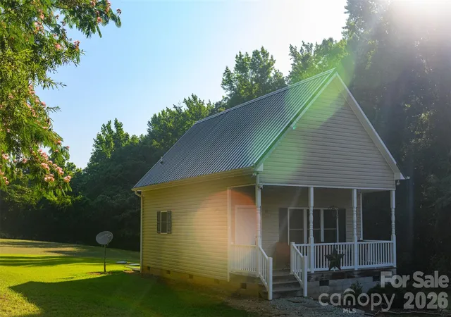 3rd image of 6917 Walnut Grove Church Rd, Hurdle Mills, NC 27541 | MLS# 4397208