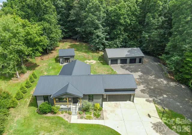 Homes for sale in Statesville, NC | 785 Midway Rd, Statesville, NC 28625 | MLS# 4397249