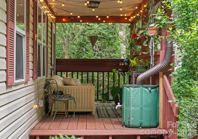 Photo 4 of Single family home for sale at 22 Wilson Crk Dr, Asheville, NC 28803 | MLS# 4397279 | Listing updated on 2026-08-27