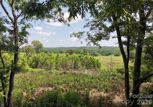 Homes for sale in Wadesboro, NC | 3853 Country Club Rd, Wadesboro, NC 28170 | MLS# 4397280