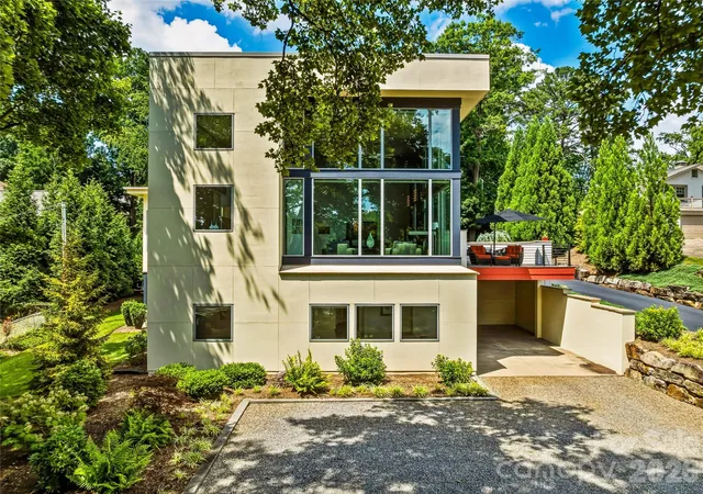 46th image of 1165 Merrimon Ave, Asheville, NC 28804 | MLS# 4397301