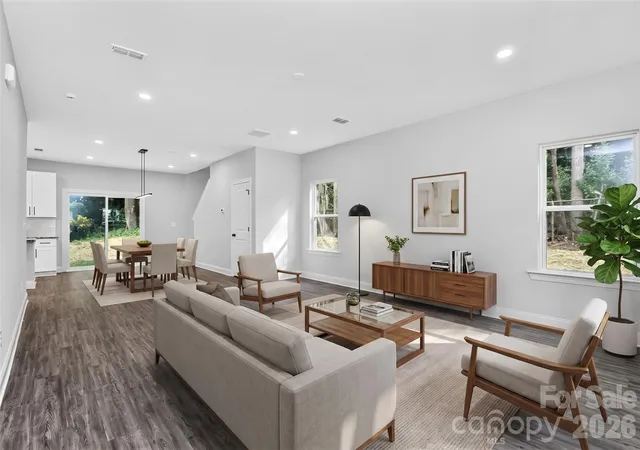 Photo 1 of Single family home for sale at 300 Margarette Ave, Belmont, NC 28012 | MLS# 4397307 | Listing updated on 2026-09-20