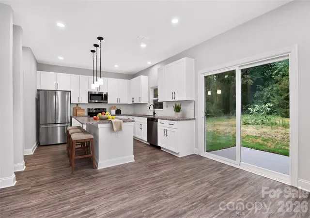 Photo 2 of Single family home for sale at 300 Margarette Ave, Belmont, NC 28012 | MLS# 4397307 | Listing updated on 2026-09-20