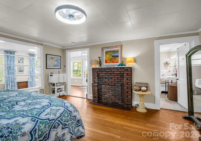 Photo 4 of Single family home for sale at 23 Sunset Dr, Black Mountain, NC 28711 | MLS# 4397312 | Listing updated on 2026-09-29
