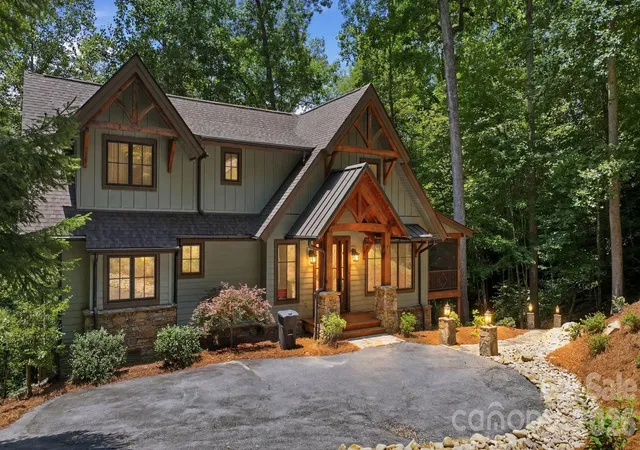 Photo 1 of Single family home for sale at 185 Songcatcher Ct, Tuckasegee, NC 28783 | MLS# 4397317 | Listing updated on 2026-07-01