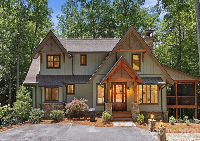 Photo 2 of Single family home for sale at 185 Songcatcher Ct, Tuckasegee, NC 28783 | MLS# 4397317 | Listing updated on 2026-07-01