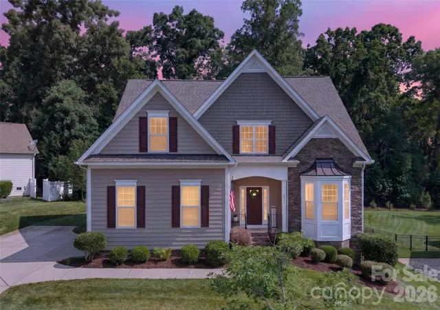 Homes for sale in Huntersville, NC | 6405 Alba Rose Ln, Huntersville, NC 28078 | MLS# 4397325