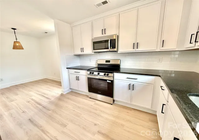 image of 121 S Beaver St, Landis, NC 28088 | MLS# 4397337