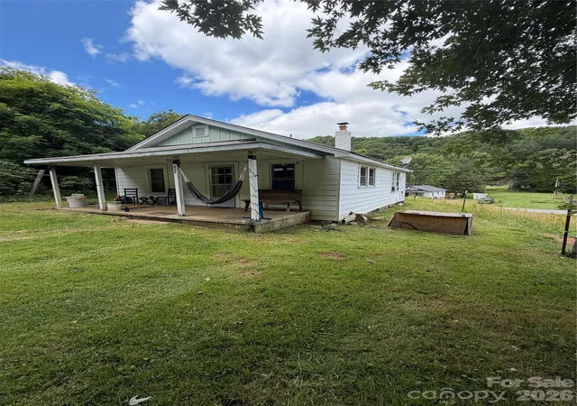 Homes for sale in Waynesville, NC | 691 Old Balsam Rd, Waynesville, NC 28786 | MLS# 4397391