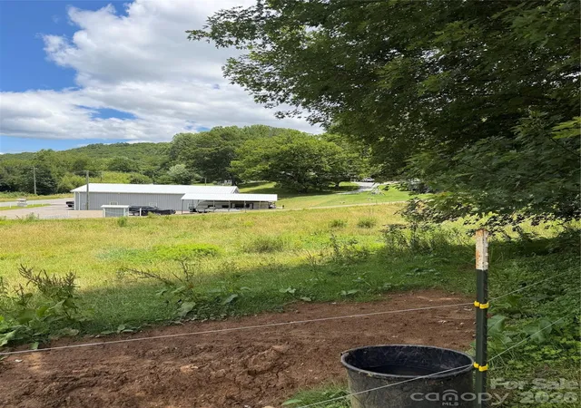 Homes for sale in Waynesville, NC | 691 Old Balsam Rd, Waynesville, NC 28786 | MLS# 4397391