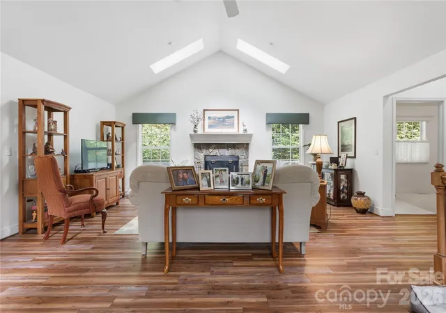 Homes for sale in Whittier, NC | 100 Foresthill Ln, Whittier, NC 28789 | MLS# 4397403