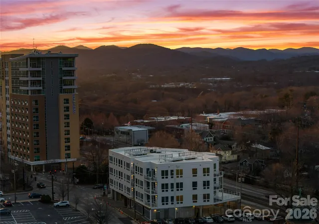 36th image of 123 Haywood St #204, Asheville, NC 28801 | MLS# 4397413