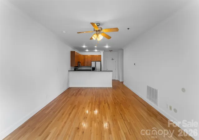 2nd image of 125 S Lexington Ave #303, Asheville, NC 28801 | MLS# 4397419