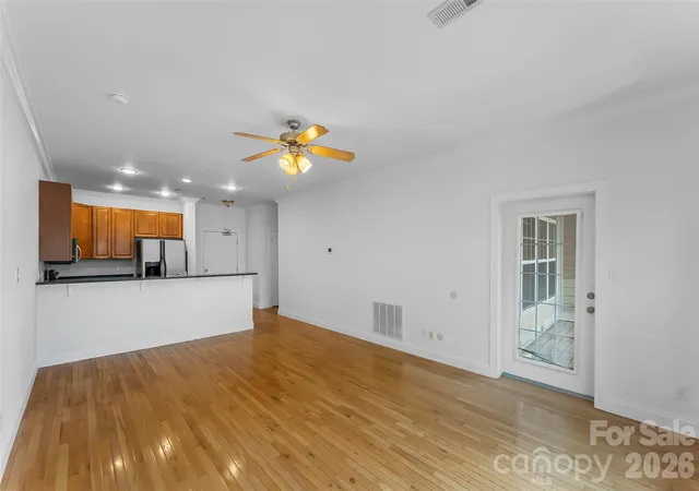 3rd image of 125 S Lexington Ave #303, Asheville, NC 28801 | MLS# 4397419