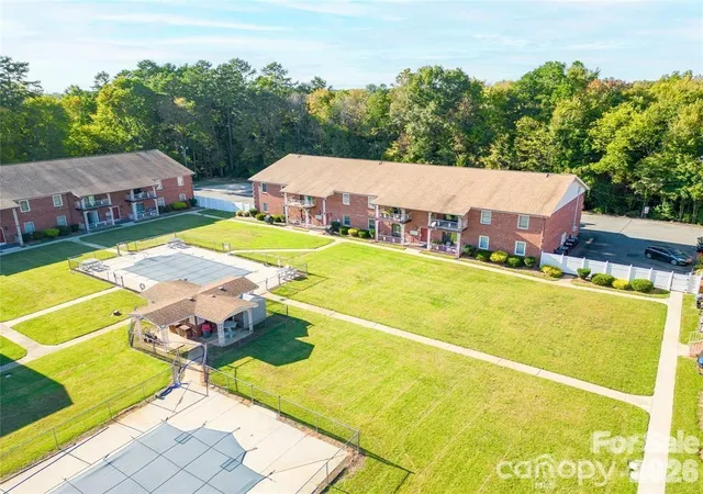3rd image of 103 Carriage House Dr, Kannapolis, NC 28081 | MLS# 4397431
