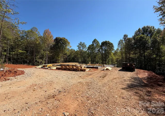 Photo 2 of Sale Pending at 2a Ventosa Dr, Denver, NC 28037 | MLS# 4397446 | Listing updated on 2026-10-20