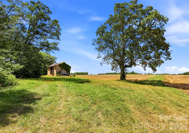 8th image of 4770 W Nc 10 Hwy, Newton, NC 28658 | MLS# 4397448