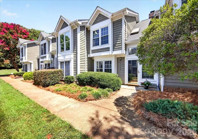 Condo for sale at 8220 Legare Ct, Charlotte, NC 28210 | MLS# 4397513