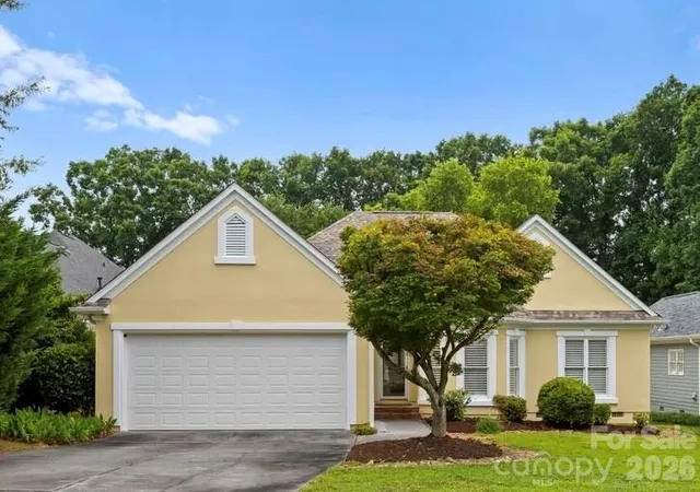 Photo 1 of Single family home for sale at 4123 Fairway Downs Ct, Charlotte, NC 28277 | MLS# 4397517 | Listing updated on 2026-09-21