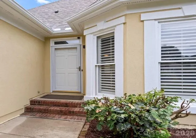Photo 2 of Single family home for sale at 4123 Fairway Downs Ct, Charlotte, NC 28277 | MLS# 4397517 | Listing updated on 2026-09-21