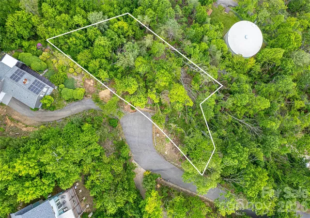 4th image of 99999 Black Oak Dr #13, Asheville, NC 28804 | MLS# 4397546