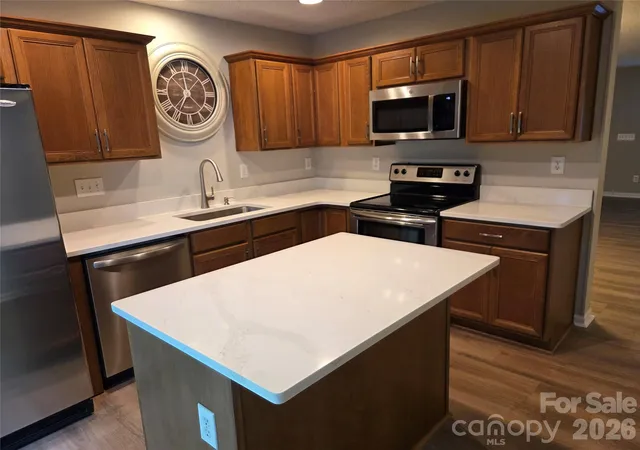 5th image of 10115 Forest Landing Dr, Charlotte, NC 28213 | MLS# 4397549