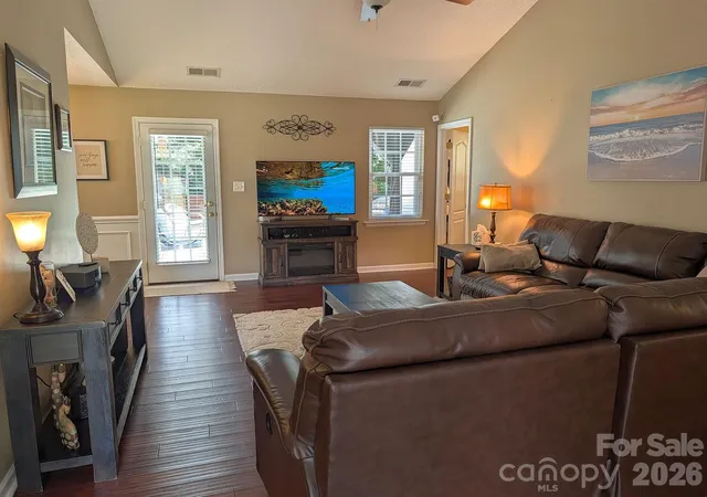 3rd image of 704 Gum Branch Rd, Charlotte, NC 28214 | MLS# 4397567