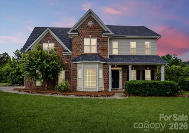 Photo 1 of Single family home for sale at 1521 Hilton Meadow Dr, Monroe, NC 28110 | MLS# 4397573 | Listing updated on 2026-09-03