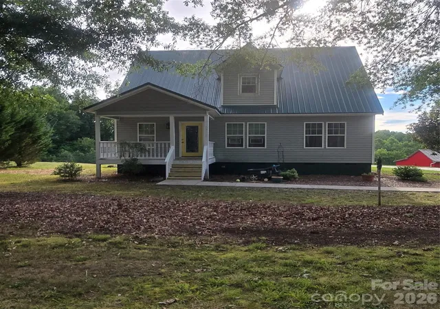 Photo 2 of Single family home for sale at 3972 S Nc Hwy 127, Hickory, NC 28602 | MLS# 4397581 | Listing updated on 2026-08-13