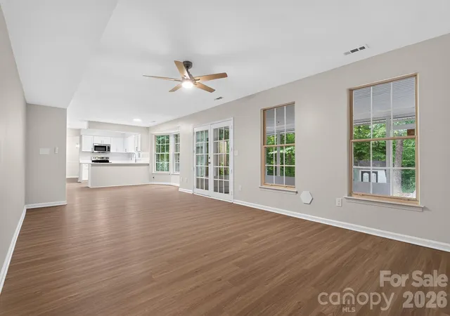 3rd image of 10304 Shady Rest Ln, Charlotte, NC 28214 | MLS# 4397605