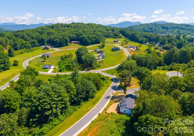 44th image of 60 Charlotte St, Highlands, NC 28741 | MLS# 4397643