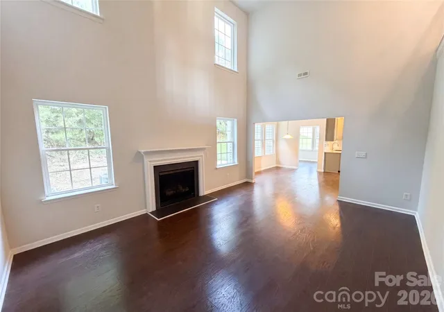 Photo 2 of Single family home for sale at 2007 Turtle Point Rd, Charlotte, NC 28262 | MLS# 4397661 | Listing updated on 2026-08-03