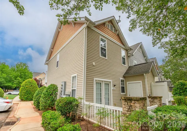 Homes for sale in Charlotte, NC | 10350 Mcgoogan Ln, Charlotte, NC 28277 | MLS# 4397671