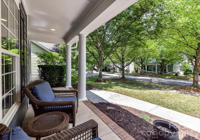 Photo 2 of Single family home for sale at 18625 The Cmns Blvd, Cornelius, NC 28031 | MLS# 4397710 | Listing updated on 2026-09-06