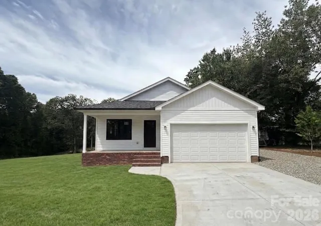 Homes for sale in Statesville, NC | 114 Morrow Farm Rd, Statesville, NC 28677 | MLS# 4397731