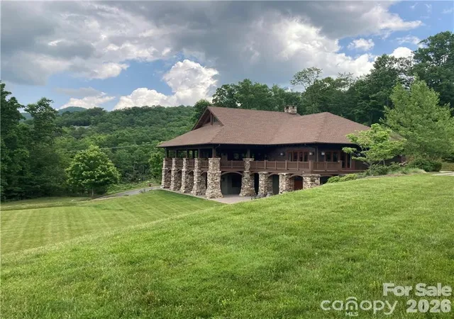 Homes for sale in Black Mountain, NC | 46 Settings Blvd #139, Black Mountain, NC 28711 | MLS# 4397745