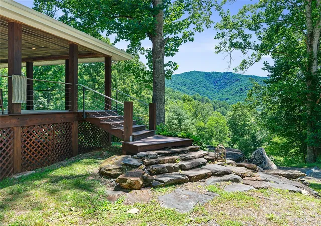 Homes for sale in Bakersville, NC | 349 Spring Creek Rd, Bakersville, NC 28705 | MLS# 4397746