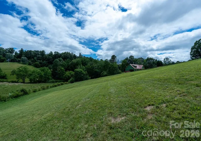 3rd image of 112 Grandview Dr, Alexander, NC 28701 | MLS# 4397750
