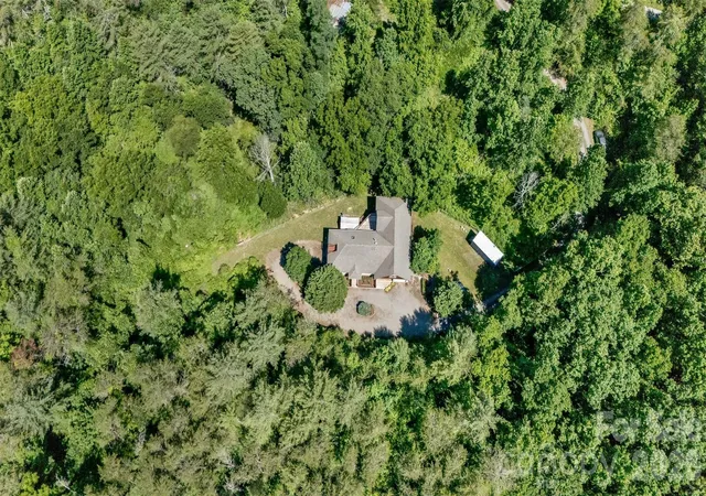 Photo 3 of Single family home for sale at 15 Village Green Dr, Alexander, NC 28701 | MLS# 4397766 | Listing updated on 2026-10-06