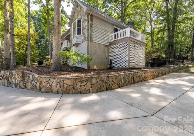 Photo 4 of Single family home for sale at 281 Jubal Reeves Cir, Mount Gilead, NC 27306 | MLS# 4397771 | Listing updated on 2026-08-14