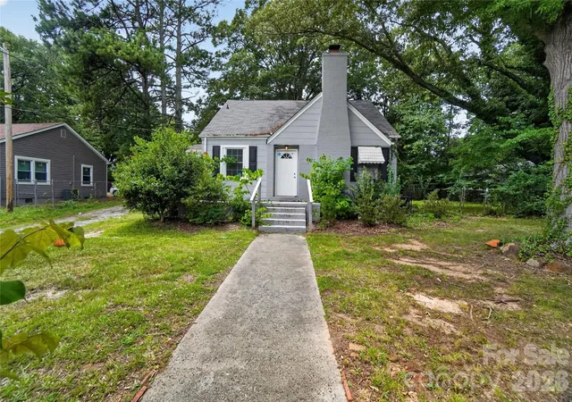 1st image of 405 N Ransom St, Gastonia, NC 28052 | MLS# 4397780
