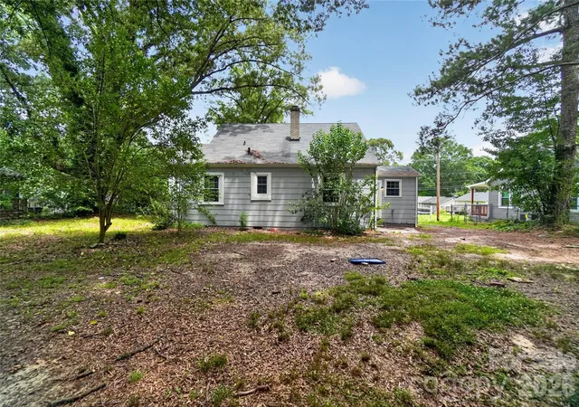 14th image of 405 N Ransom St, Gastonia, NC 28052 | MLS# 4397780