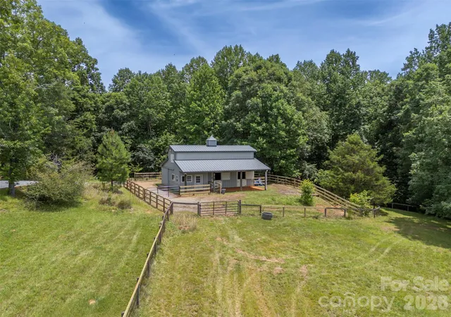 3rd image of 441 Lower Ridgeview Rd, Columbus, NC 28722 | MLS# 4397784