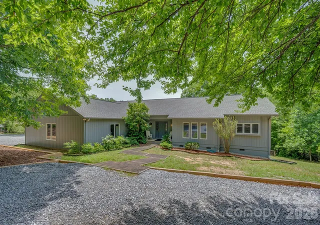 5th image of 441 Lower Ridgeview Rd, Columbus, NC 28722 | MLS# 4397784