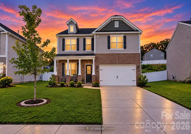 Photo 1 of Single family home for sale at 7032 Branch Frk Rd, Charlotte, NC 28215 | MLS# 4397794 | Listing updated on 2026-10-20