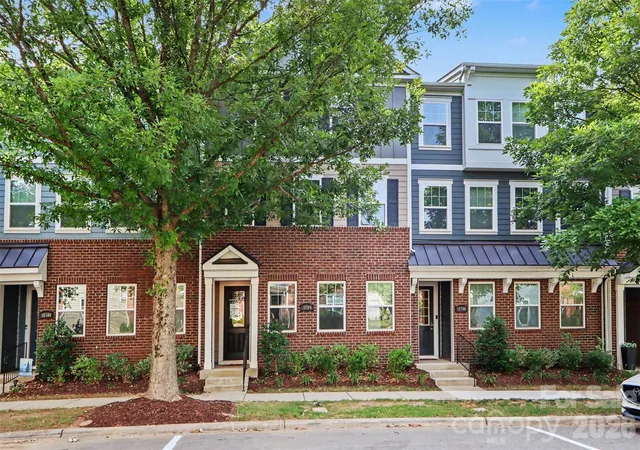 27th image of 16704 Summers Walk Blvd #27, Davidson, NC 28036 | MLS# 4397795