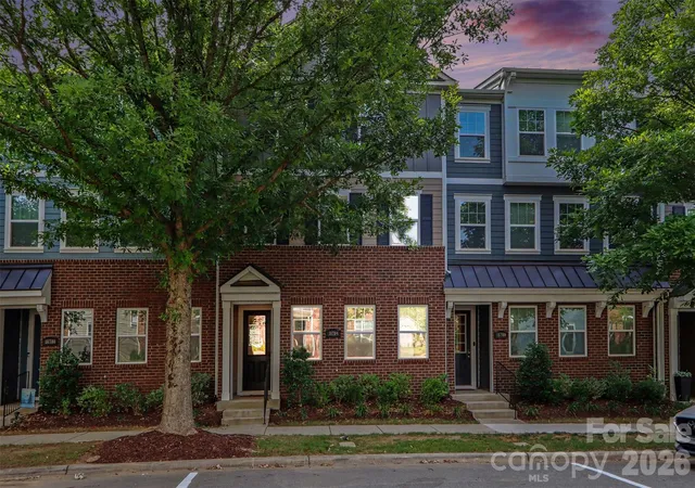 1st image of 16704 Summers Walk Blvd #27, Davidson, NC 28036 | MLS# 4397795