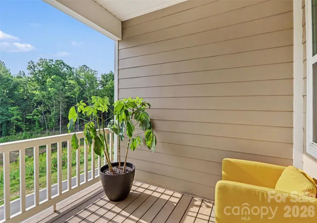 Photo 4 of Townhouse for sale at 16704 Summers Walk Blvd #27, Davidson, NC 28036 | MLS# 4397795 | Listing updated on 2026-08-30