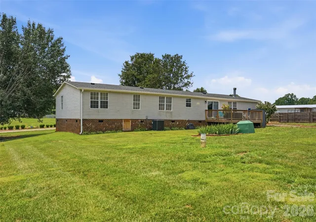 5th image of 3642 Strollaway Ln, Claremont, NC 28610 | MLS# 4397799